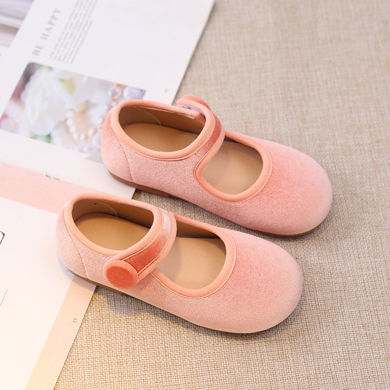 Girls' Shoes Baby Soft Bottom Indoor Kindergarten Girls' Shoes Baby Soft Bottom Indoor Kindergarten